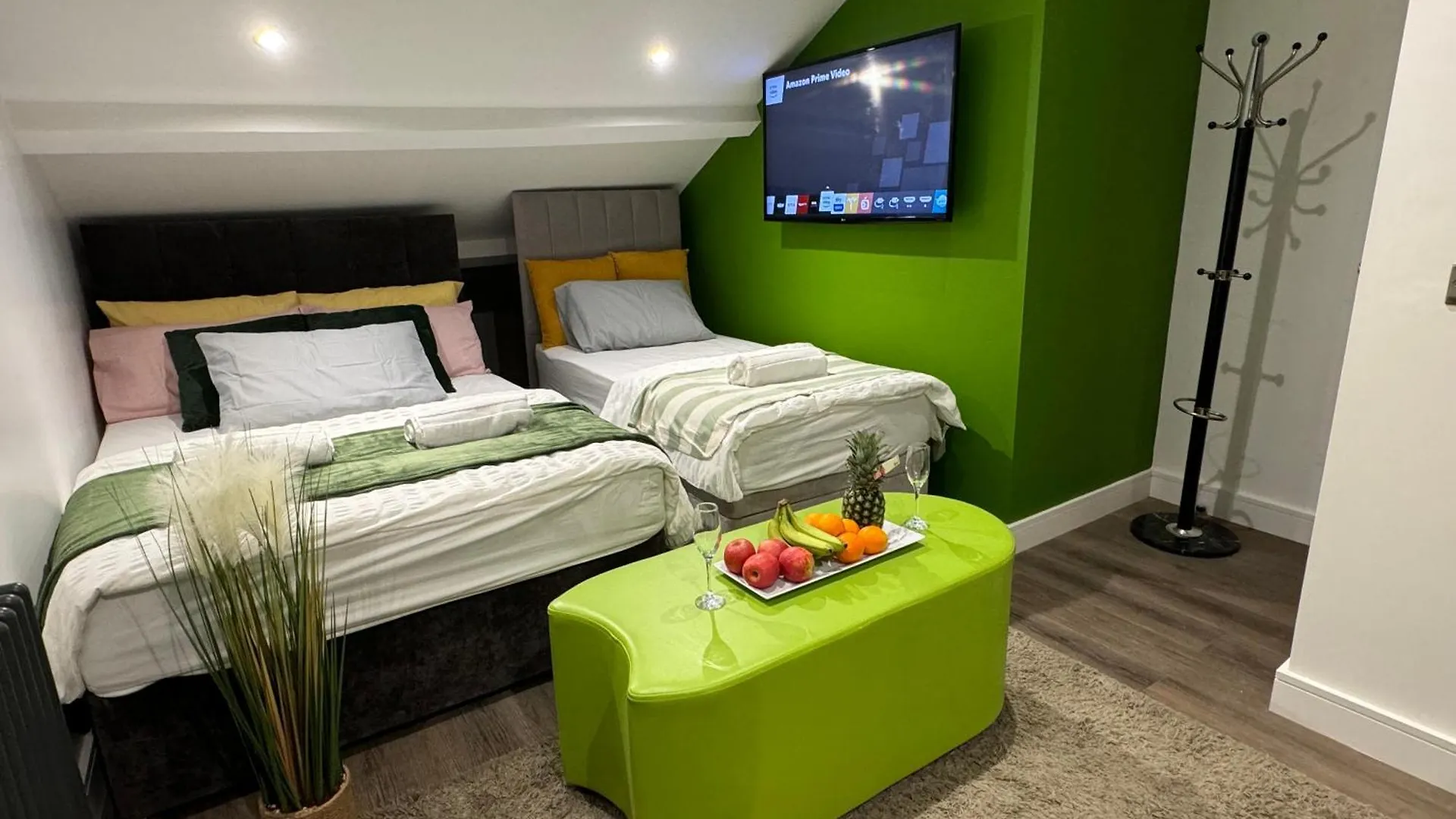 Southgate Luxury Apartments Elland