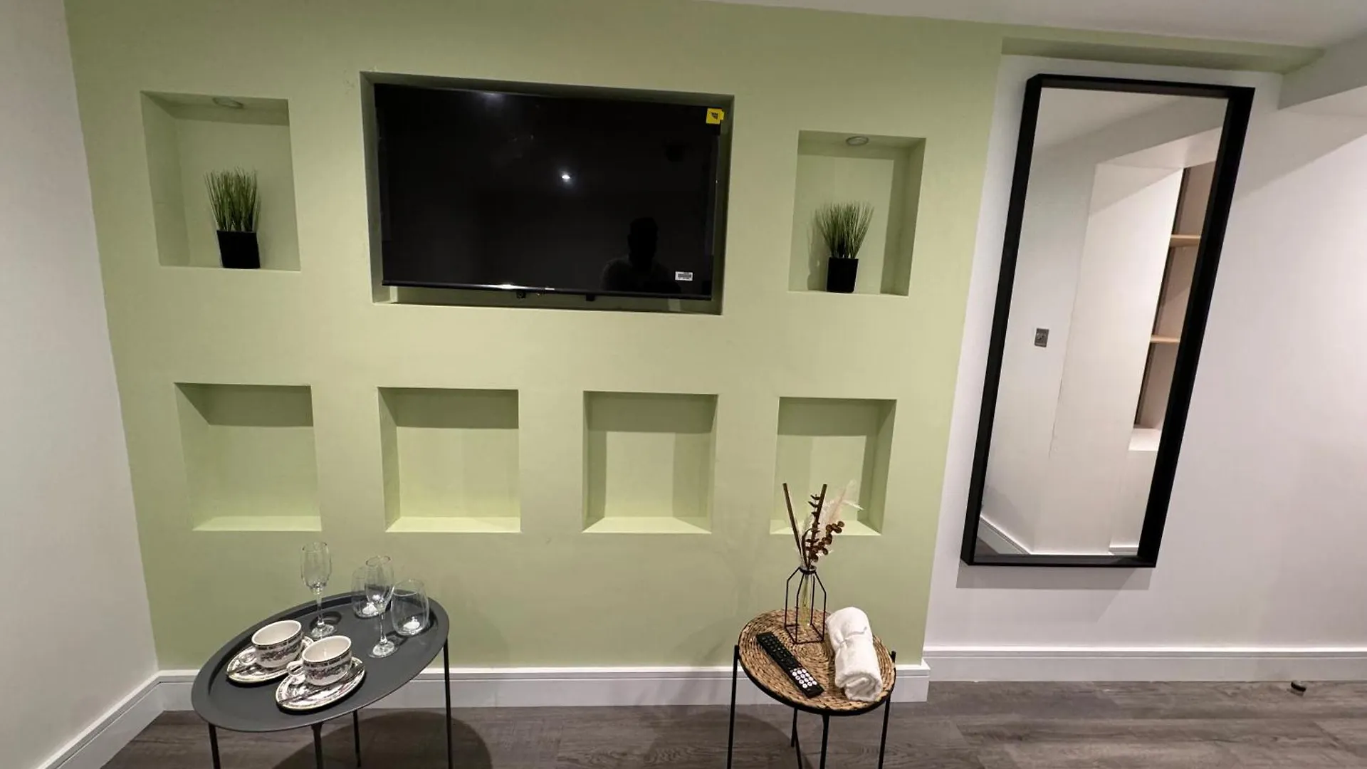 Southgate Luxury Apartments Elland